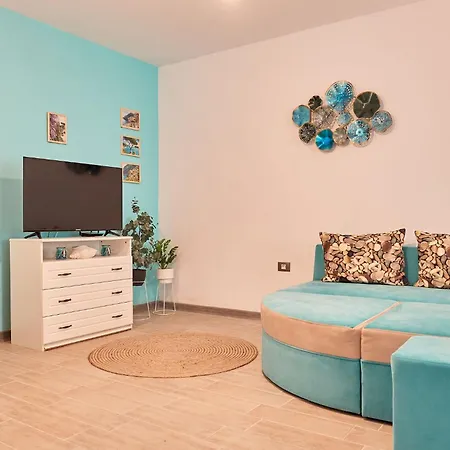 Breeze By Alz Năvodari